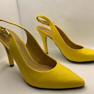 canary yellow pumps